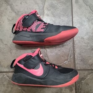 Nike Black and Pink Sneakers with Mid-Top Design